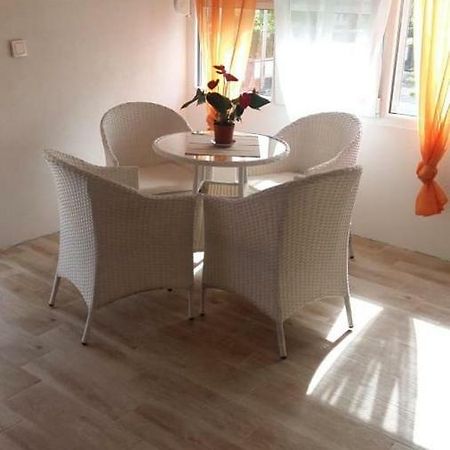 Macko, Apartmani Teodo Esterno foto